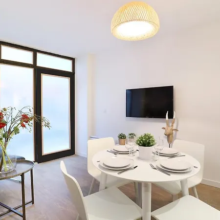 Rent A - Chenier B Апартаменты